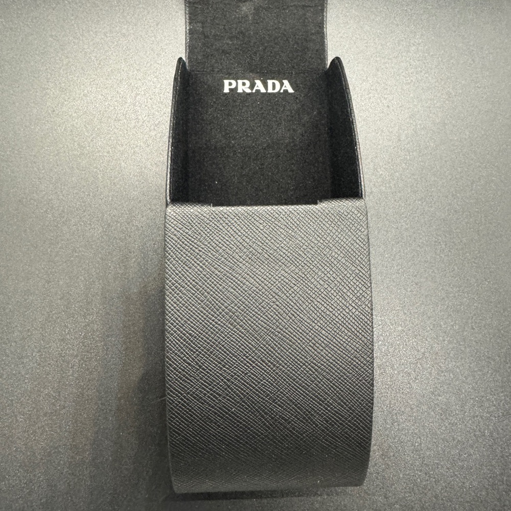Prada Black Sunglasses - Picture 6 of 7